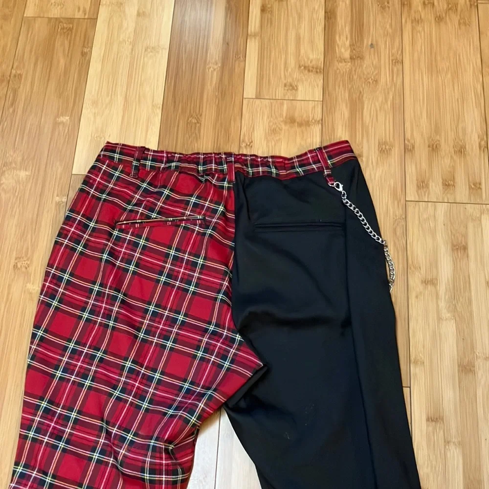 HOT TOPIC split design pants/chain detail - Picture 5 of 6